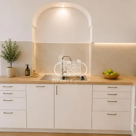 Charme Authentique Au Coeur Du Vieil Антіб
