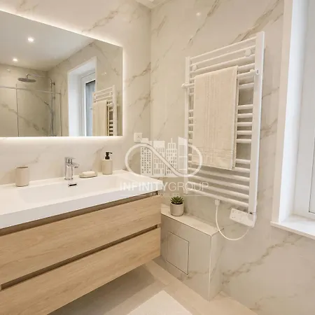 Апартаменти Charme Authentique Au Coeur Du Vieil
